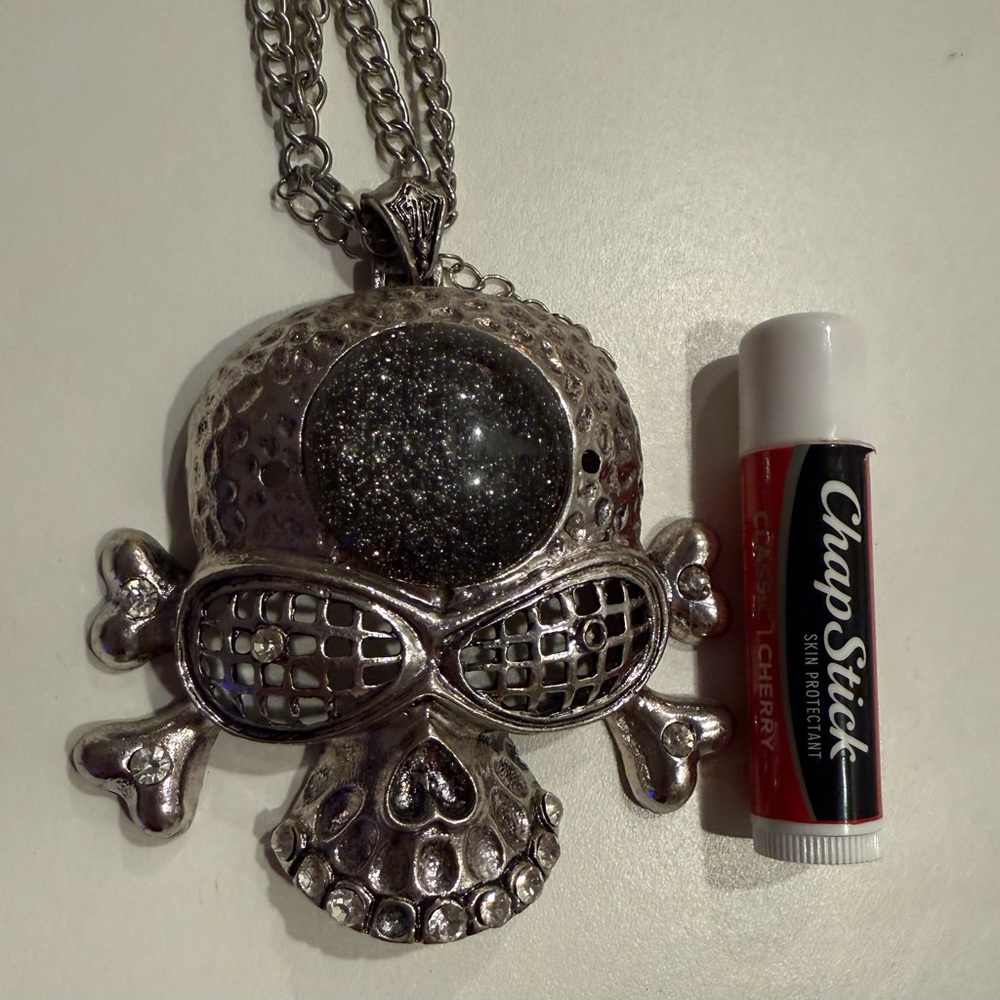 Silver Skull Pendant Necklace - Picture 5 of 5